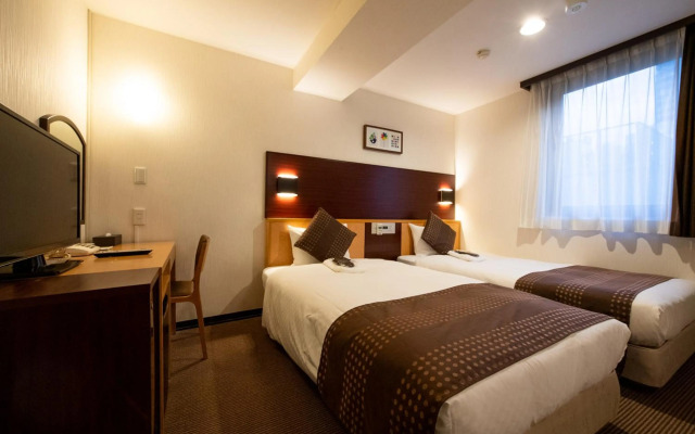 Ueno First City Hotel