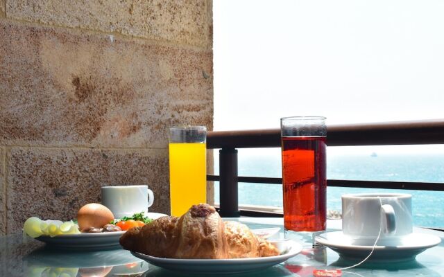 Sea View Hotel