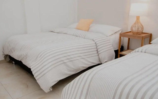 2Br Apartment In The Walled City