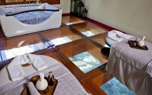 Huma Island Resort & Spa
