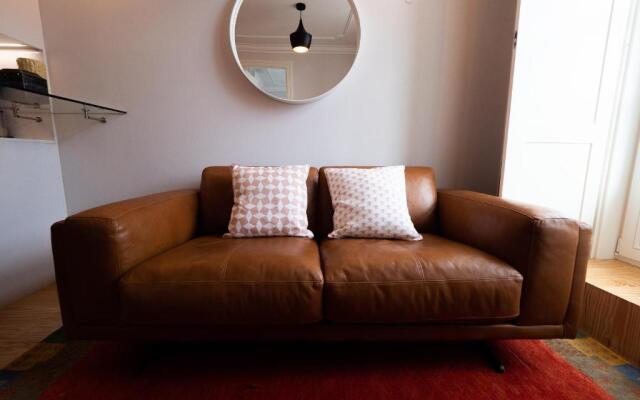 Augusta 229-5E-City Center Apt- Balcony & Elevator