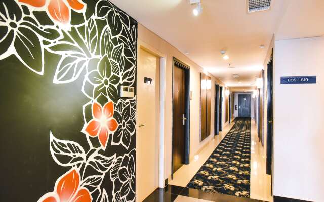 Golden Tulip Essential Tangerang