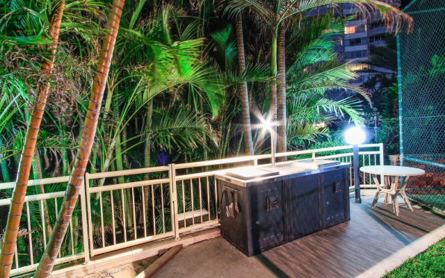 Seacrest Beachfront Holiday Apartments