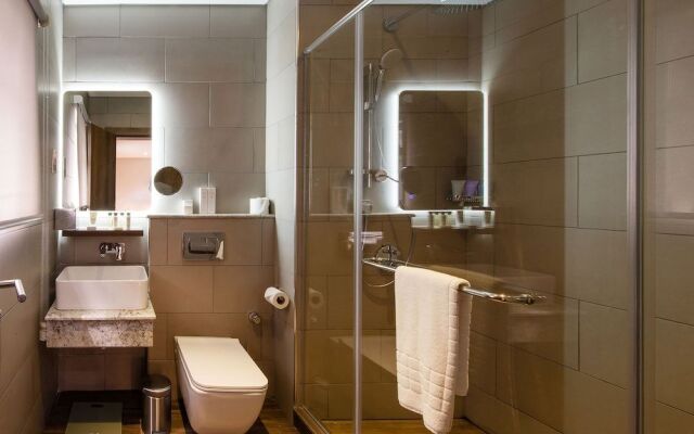 The White Orchid Hotel