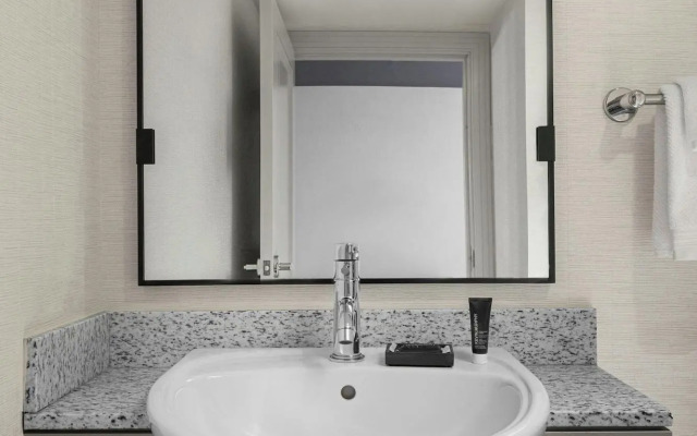 Renaissance® Boston Seaport District