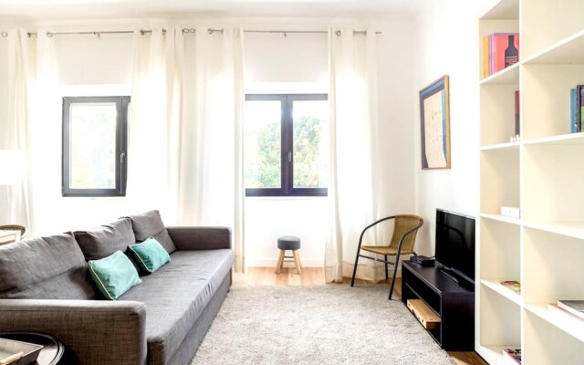 Apartment With 2 Bedrooms In Lisboa, With Terrace And Wifi