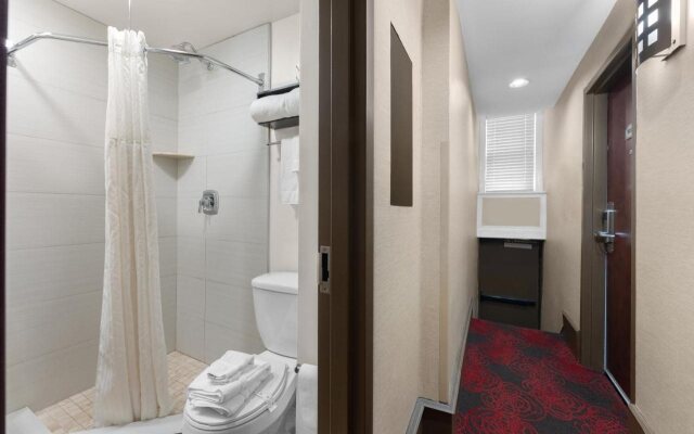 Quality Inn Center City