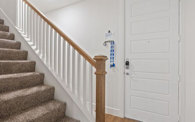 Kasa Dallas North Apartments