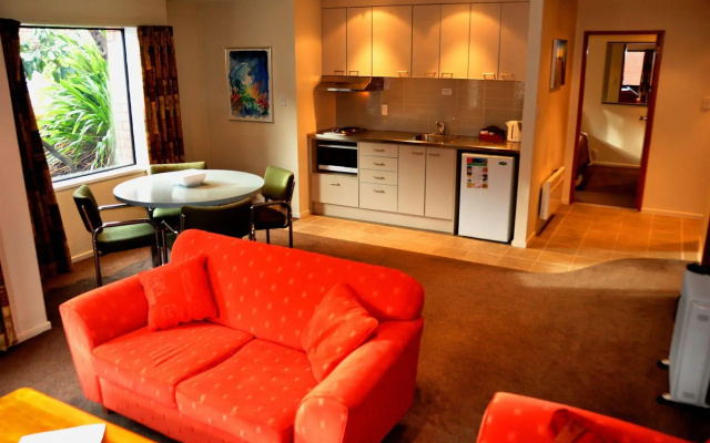 St James Apartments