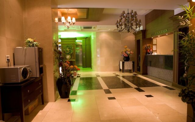 Cheonan B Hotel