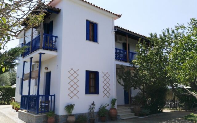 Rastoni Guest House Skopelos