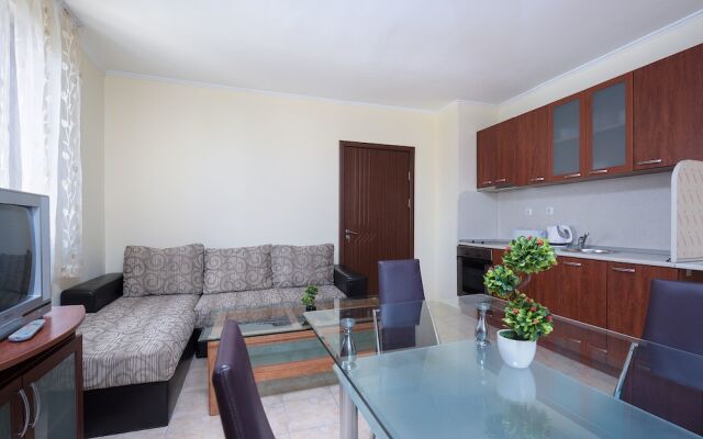 Apollon Apartments