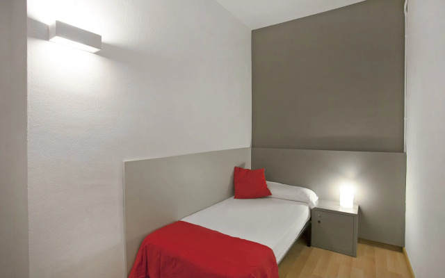 Sant Jordi Hostels Sagrada Familia