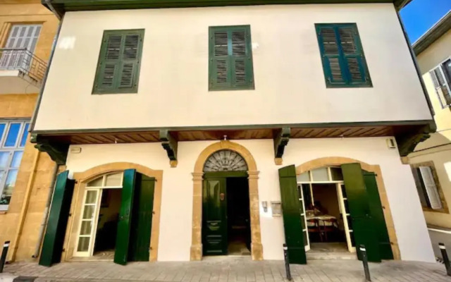 Unique and Renovated House Down Town Nicosia - Old City