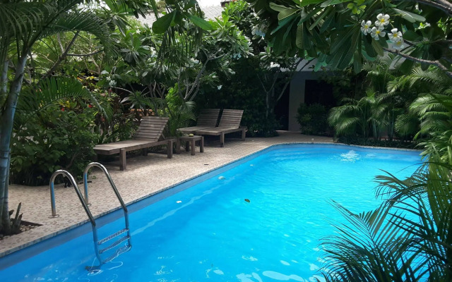 TR Residence