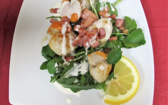 Old School Restaurant & Rooms