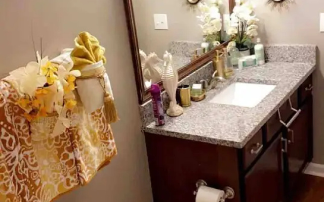 Luxury 2bd2bath Fully Furnished Gated Sleeps 6
