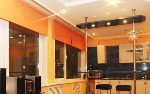 Apartlux Novoarbatskaya Studio