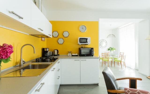 Co-b730-regi37a2 - Romantic Pier