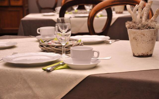 Bovendael Sports And Business Hotel