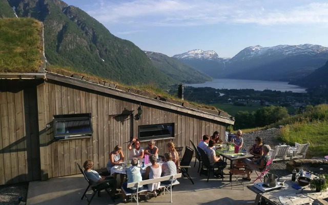Ein Heilt Spesiell Lave I Røldal