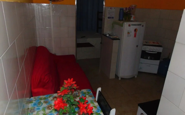 FLAT PRAIA DE ITAPUã - KITNET