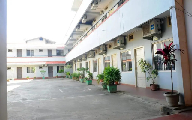 Vishnu Residency By OYO Rooms