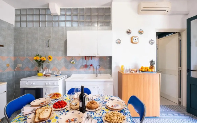 Apartment Tritone in Luxury Villa With Shared Pool