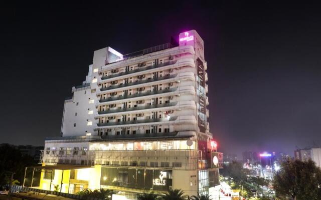 Regenta Suites Gurugram, Sector 49 Sohna Road