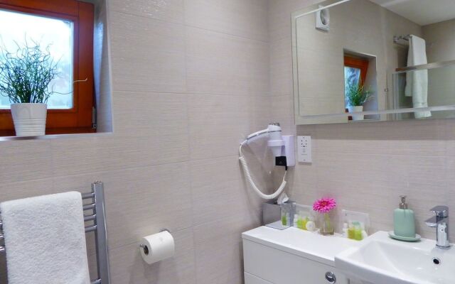 Handywater Cottage B&B