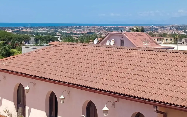 Hotel La Fayette Licola