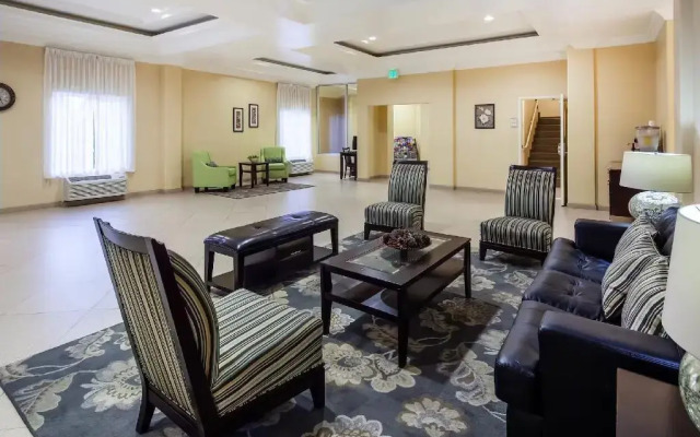 La Quinta Inn and Suites Inglewood