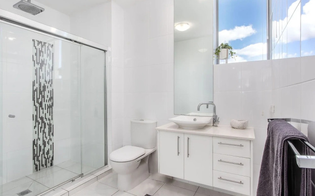 Mermaid Beach Luxury Penthouse