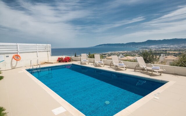 Villa Abbie, Panoramic Sea Views