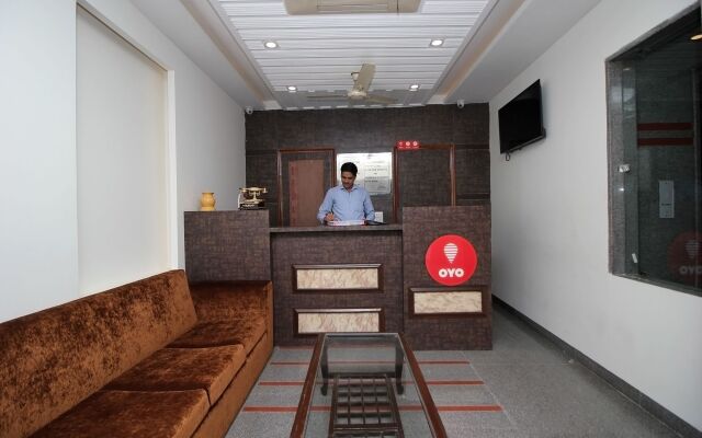 OYO 9028 Hotel Blu Pebbles