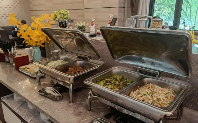 Home Inn Plus Suzhou Wujiang Fenhu Luxin Avenue