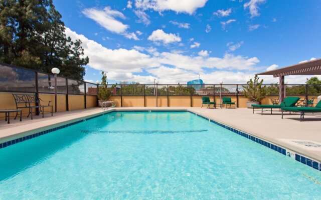 Holiday Inn Sacramento Downtown-Arena by IHG