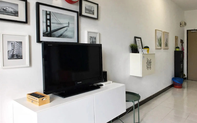 Vibrant Studio at Damansara Perdana