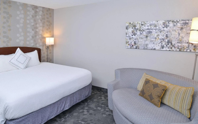 Courtyard by Marriott Charlotte/Matthews