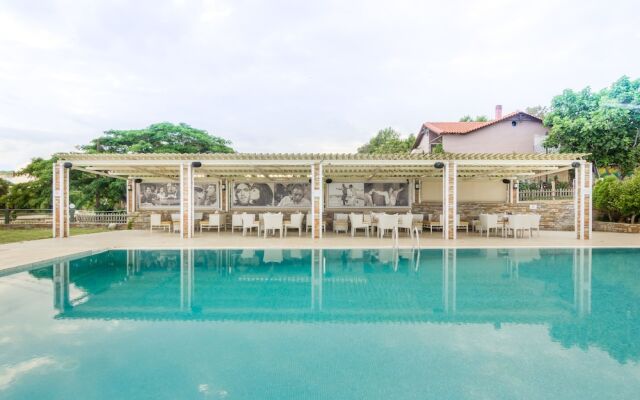 FilosXenia Ismaros Hotel