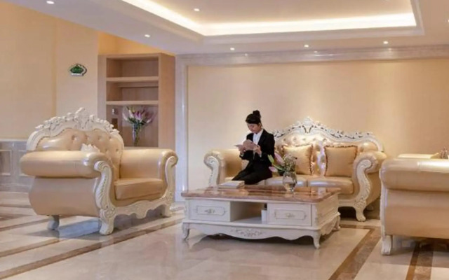 Vienna 3 Best Hotel (Dongguan Tian'an Digital City)