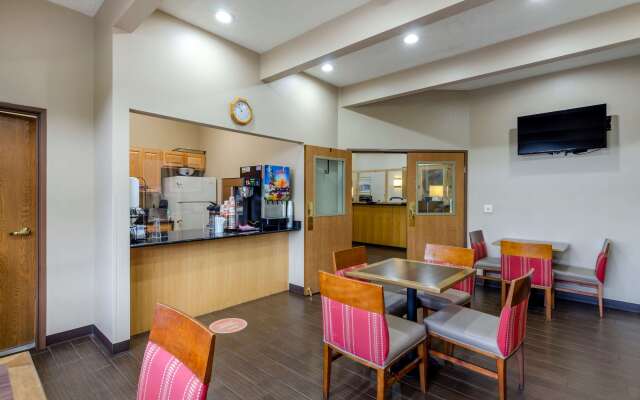 Comfort Inn Atkins-Marion I-81