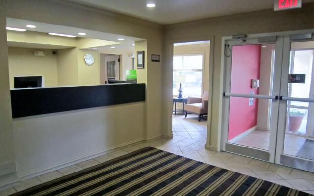 Extended Stay America Suites Boston Burlington