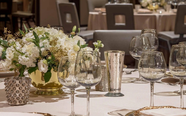 Embassy Suites by Hilton Minneapolis Downtown