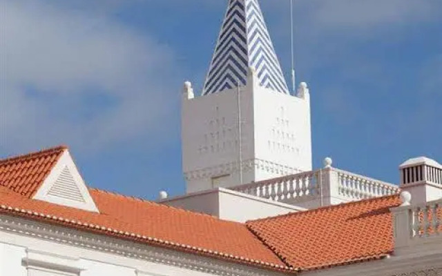 Praia Del Rey Residence