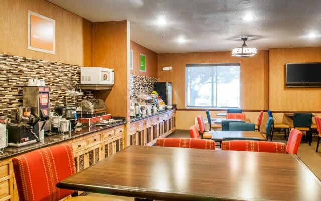 Holiday Inn Express And Suites Santa Fe by IHG