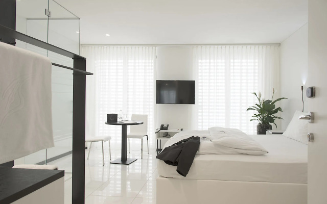 Longstay Residence Thessoni home - Self check in serviced apartments & Hotel