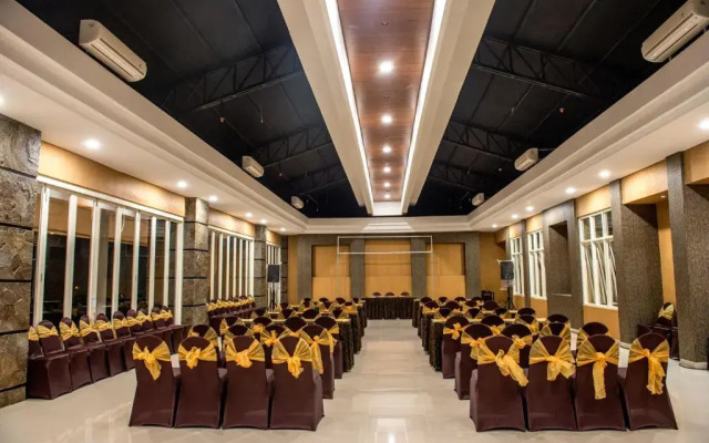 Grand Padis Hotel