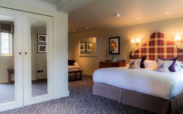 The Lygon Arms - an Iconic Luxury Hotel