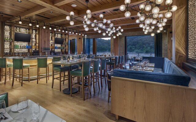 River House at Odette's